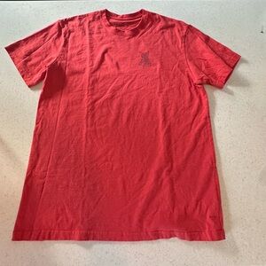 Patagonia Men’s XL Responsibili-tee Reg. Fit Red Short Sleeve Tee Shirt.